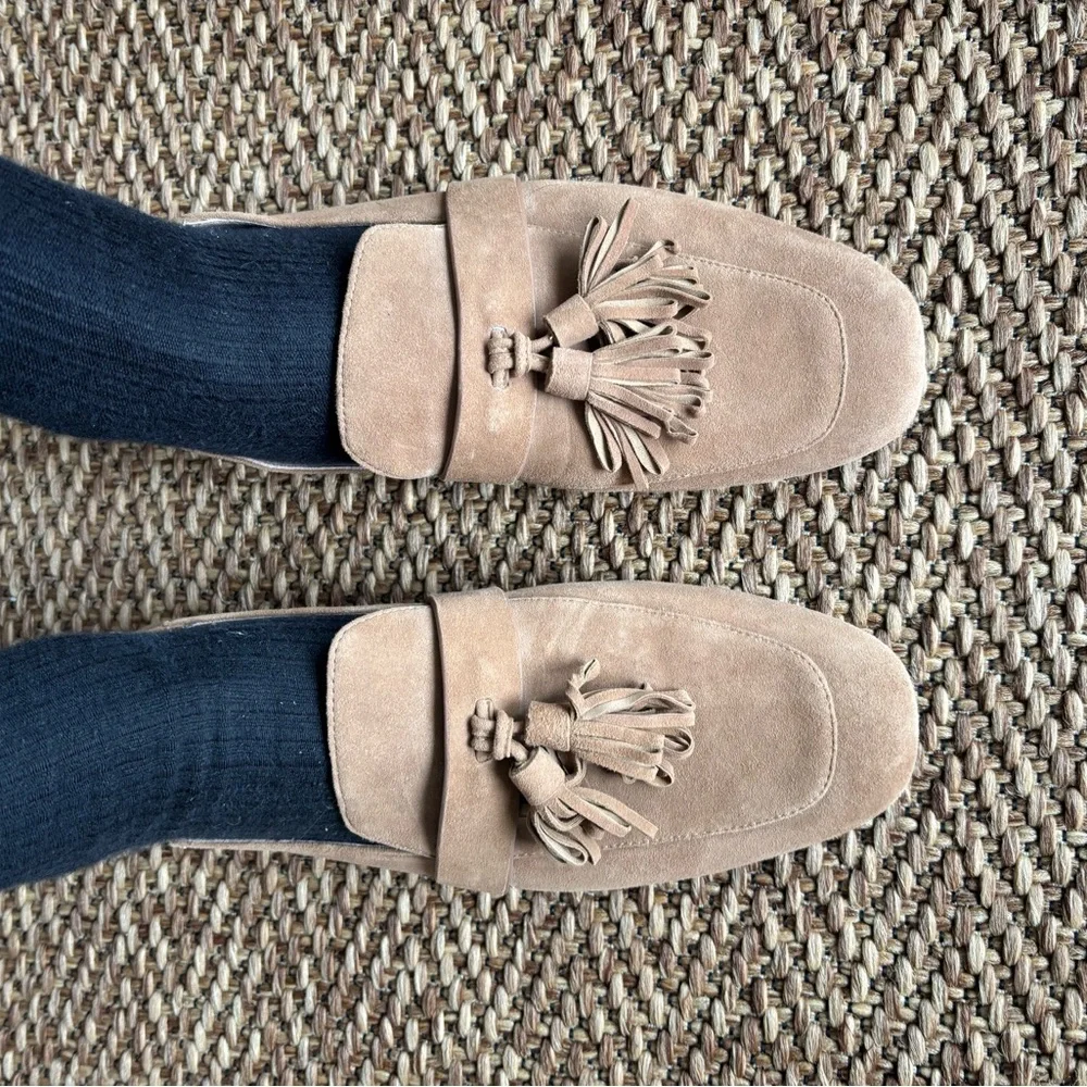 Stuart Weitzman Tan Suede Tassel Loafers - Picture 2 of 4